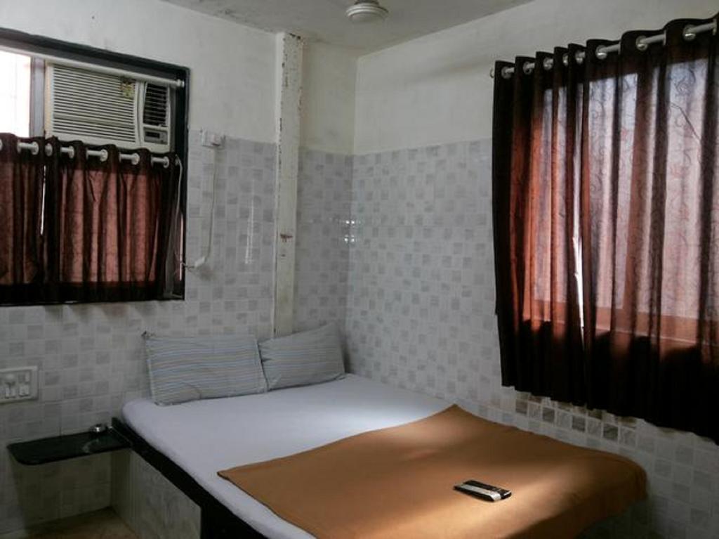 Hotel Al Mehraj Mumbai  Kamer foto