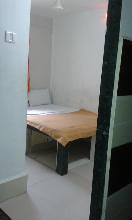 Hotel Al Mehraj Mumbai  Buitenkant foto