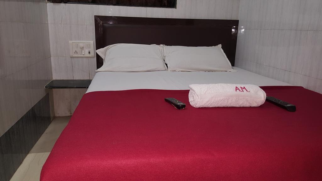 Hotel Al Mehraj Mumbai  Buitenkant foto