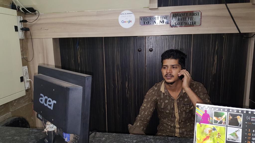 Hotel Al Mehraj Mumbai  Buitenkant foto
